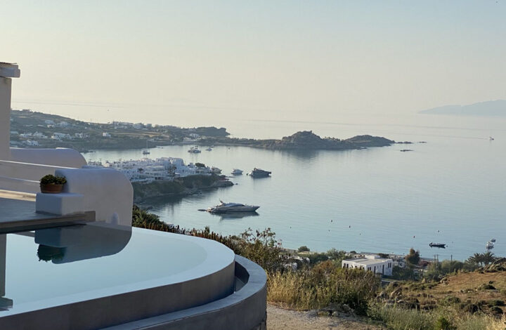 Villa Camelia 2: A Spacious Haven Above Psarou